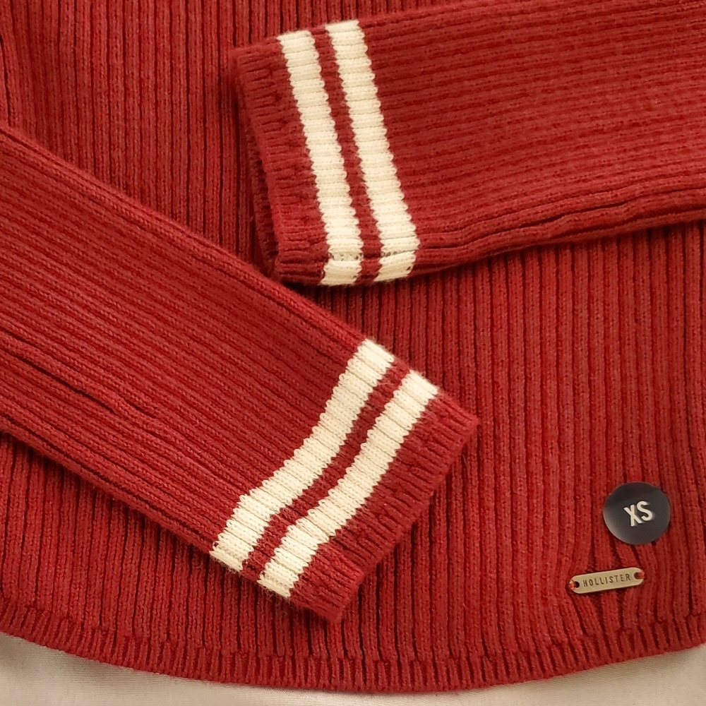 NWT Hollister Red Off the Shoulder LS Sweater XS - Picture 4 of 8